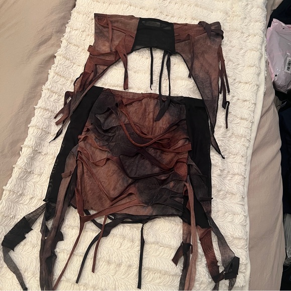 SHEIN Ripped Patchwork Mesh Two Piece Set - Picture 2 of 3